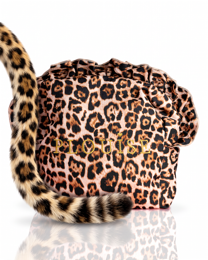 Neceser de maquillaje grande con volantes y estampado de leopardo Spotted Seduction de Cheetah