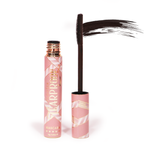 P. Louise Tearproof Mascara i fyldig brun på hvit bakgrunn