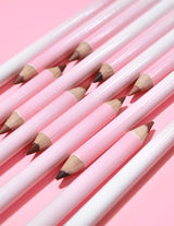 Bilde av P.Louise Ultimate Definition Sharpenable Lip Liners stilt opp og vendt mot hverandre 
