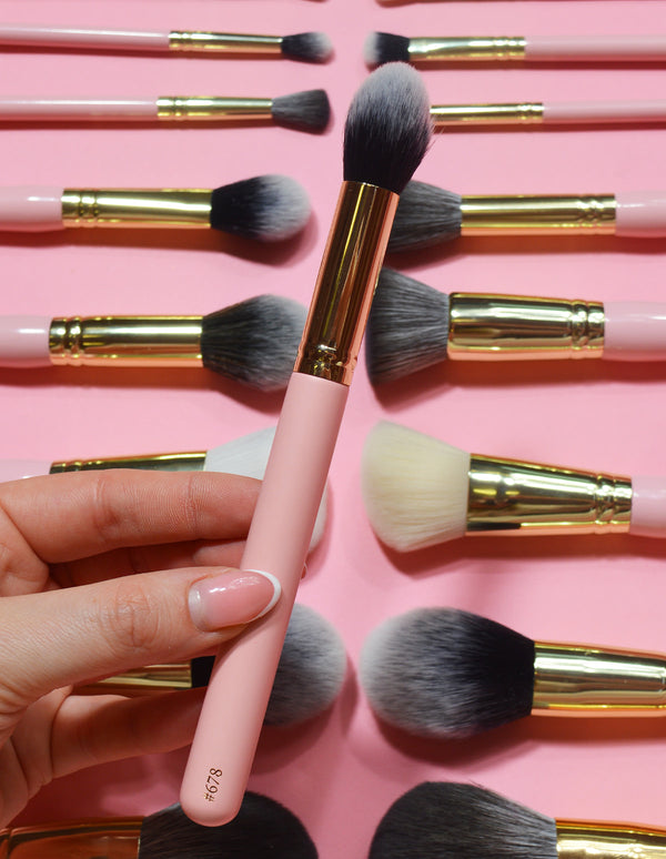 P.Louise #678 Rounded Compact Concealer Brush